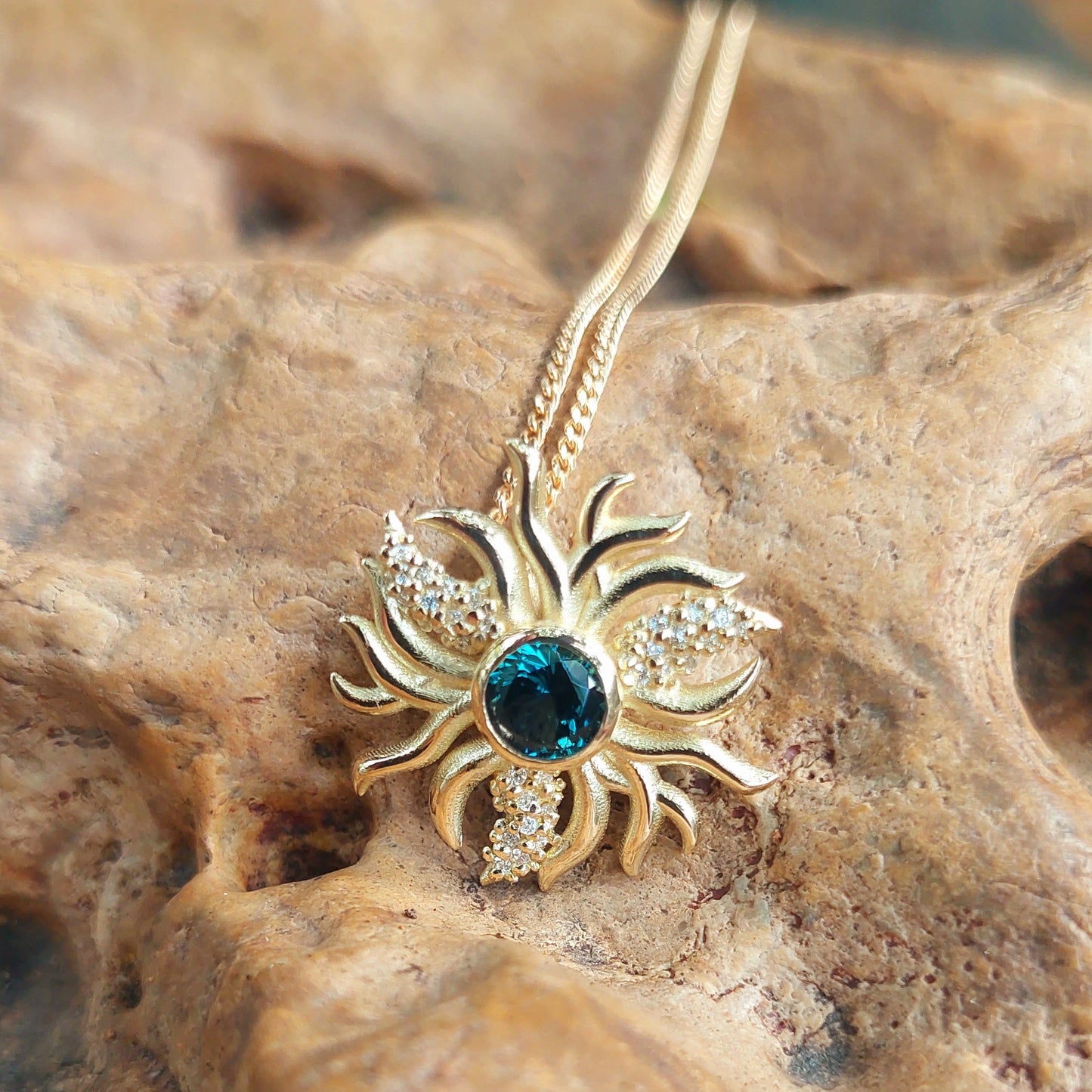 Sapphire Sun Pendant "Akemi"
