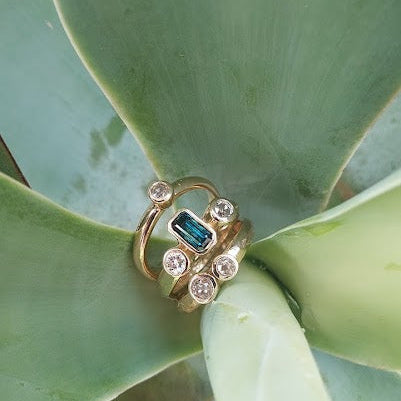 Organic Sapphire and diamond stackers (Chez)