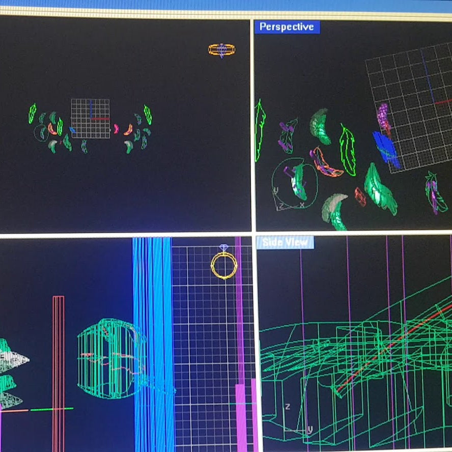 Feathered Heart locket in 9k yellow gold