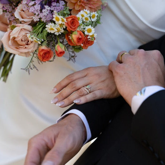 White opal and diamond wedder (Sophie)