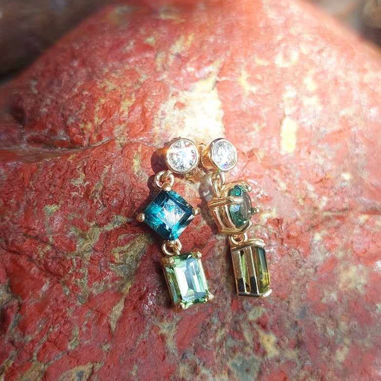 Australian Sapphire and diamond earrings 